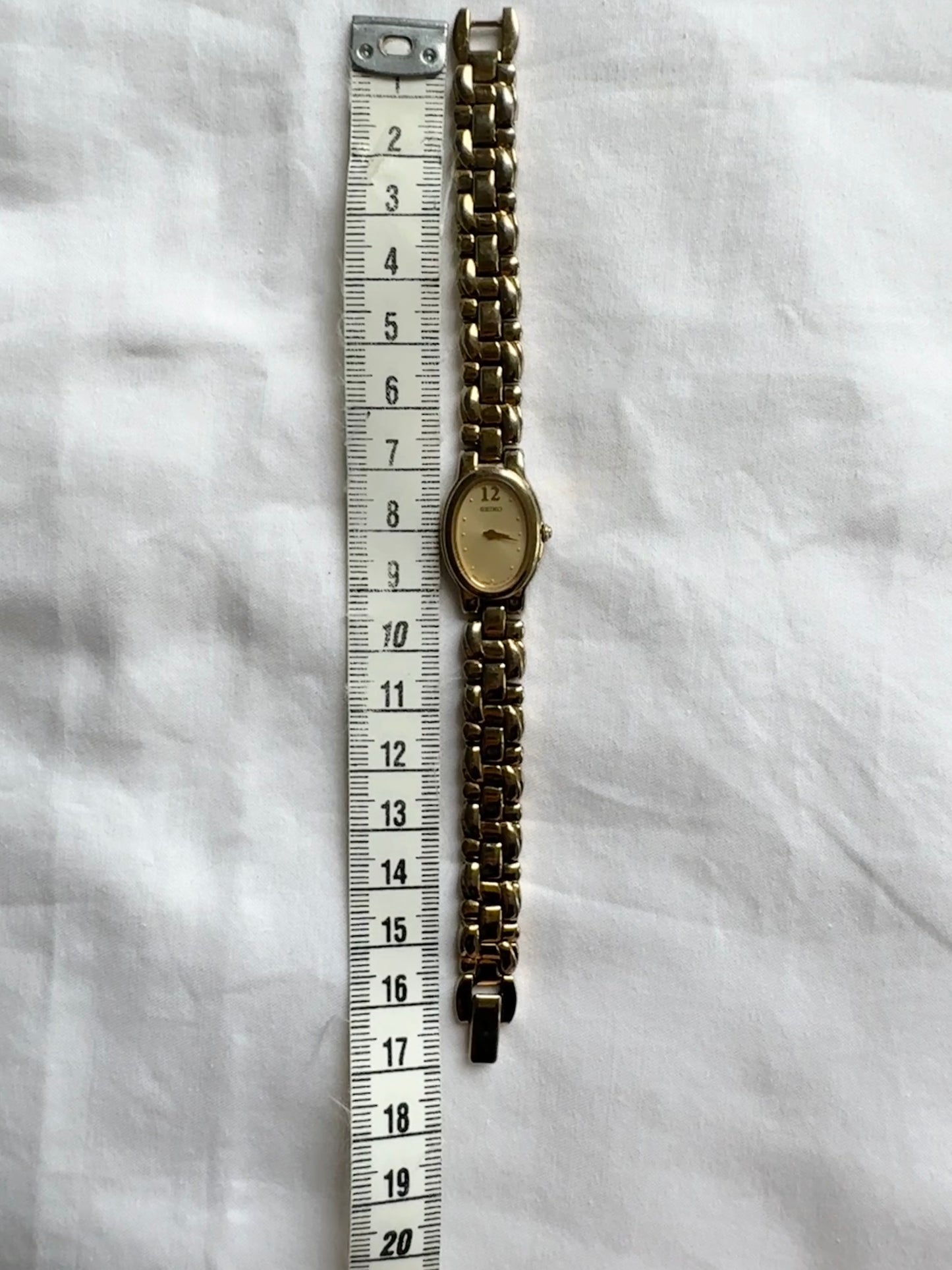 90s Seiko Watch; Roman Number Oval Watch