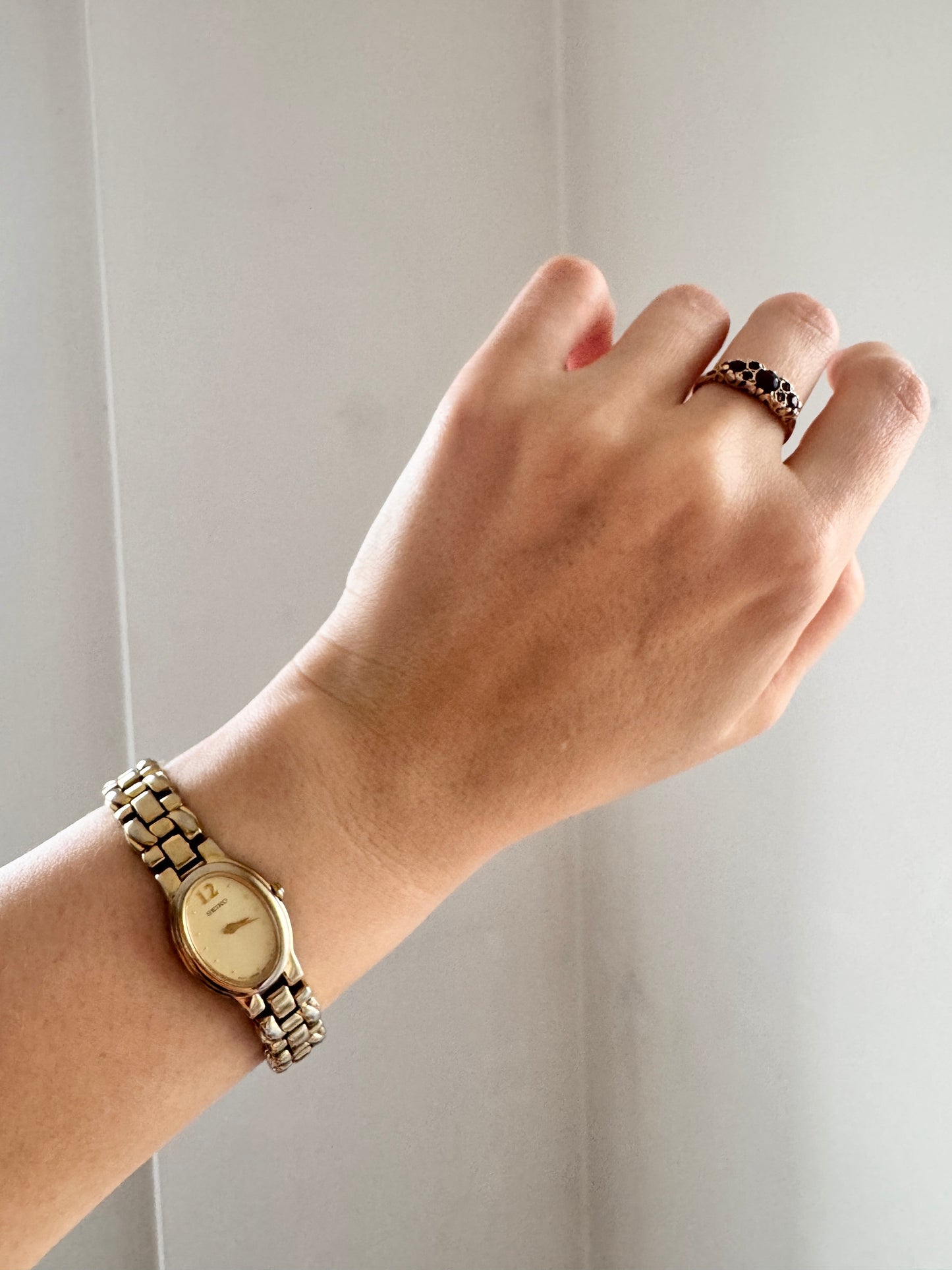 90s Seiko Watch; Roman Number Oval Watch