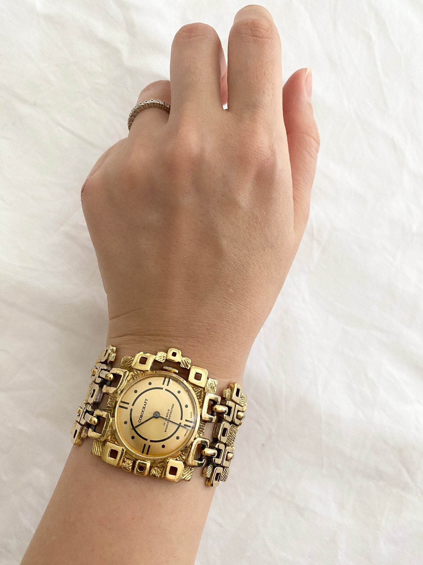 Vintage Bracelet Watches; Cocktail Watch; Vintage Womens Classy Watches