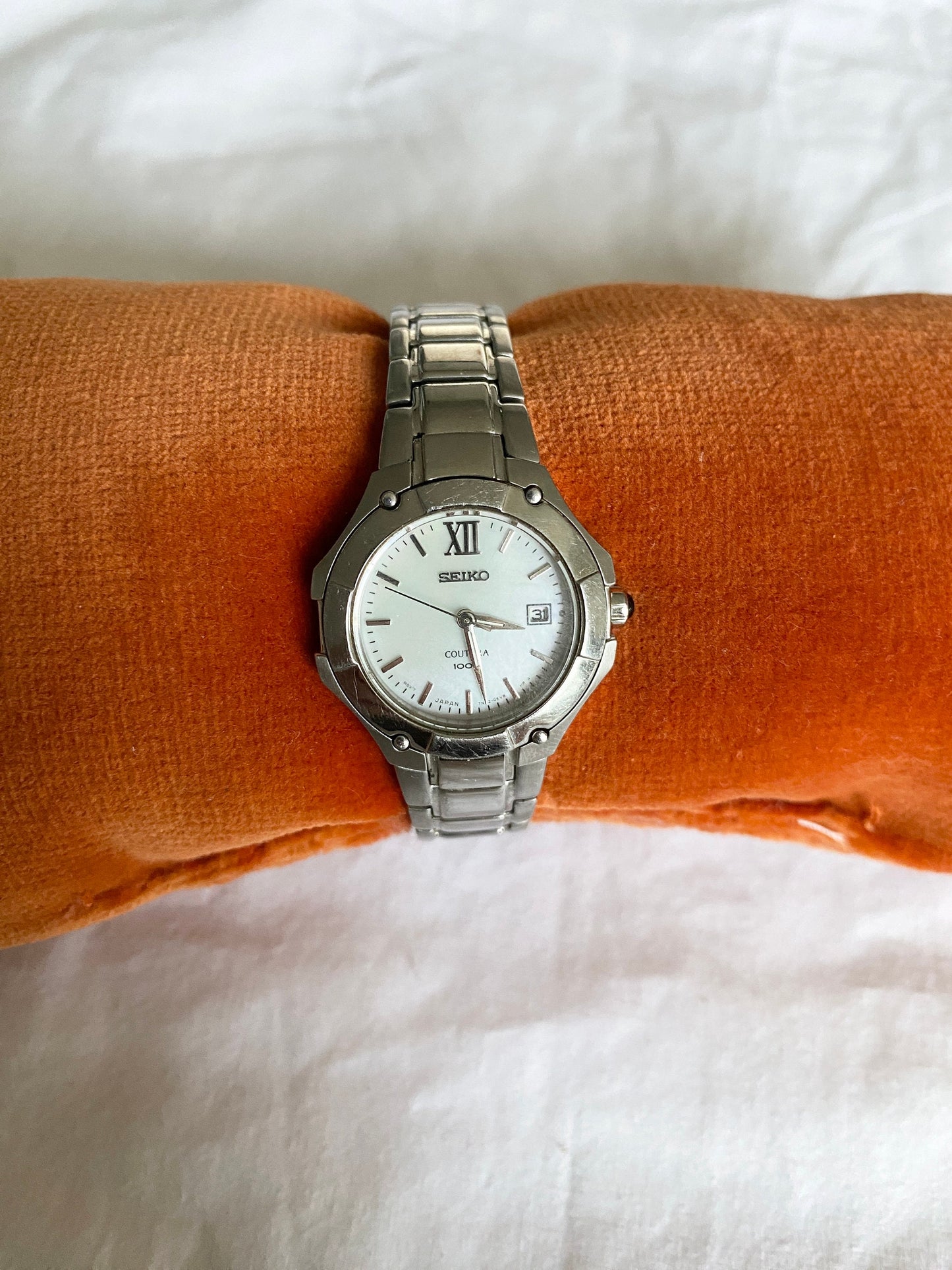 Seiko Watch; Vintage Unisex Watch; Silver Look Watch