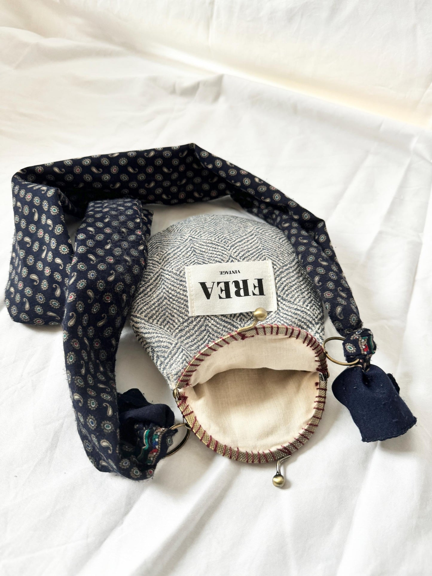 Reworked Purse Phone Bag; Rework Vintage Crossbody Bag