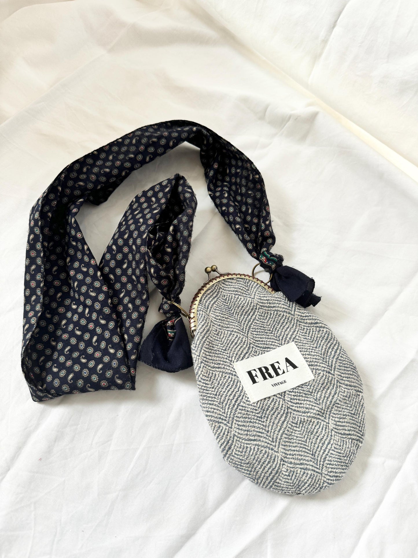 Reworked Purse Phone Bag; Rework Vintage Crossbody Bag