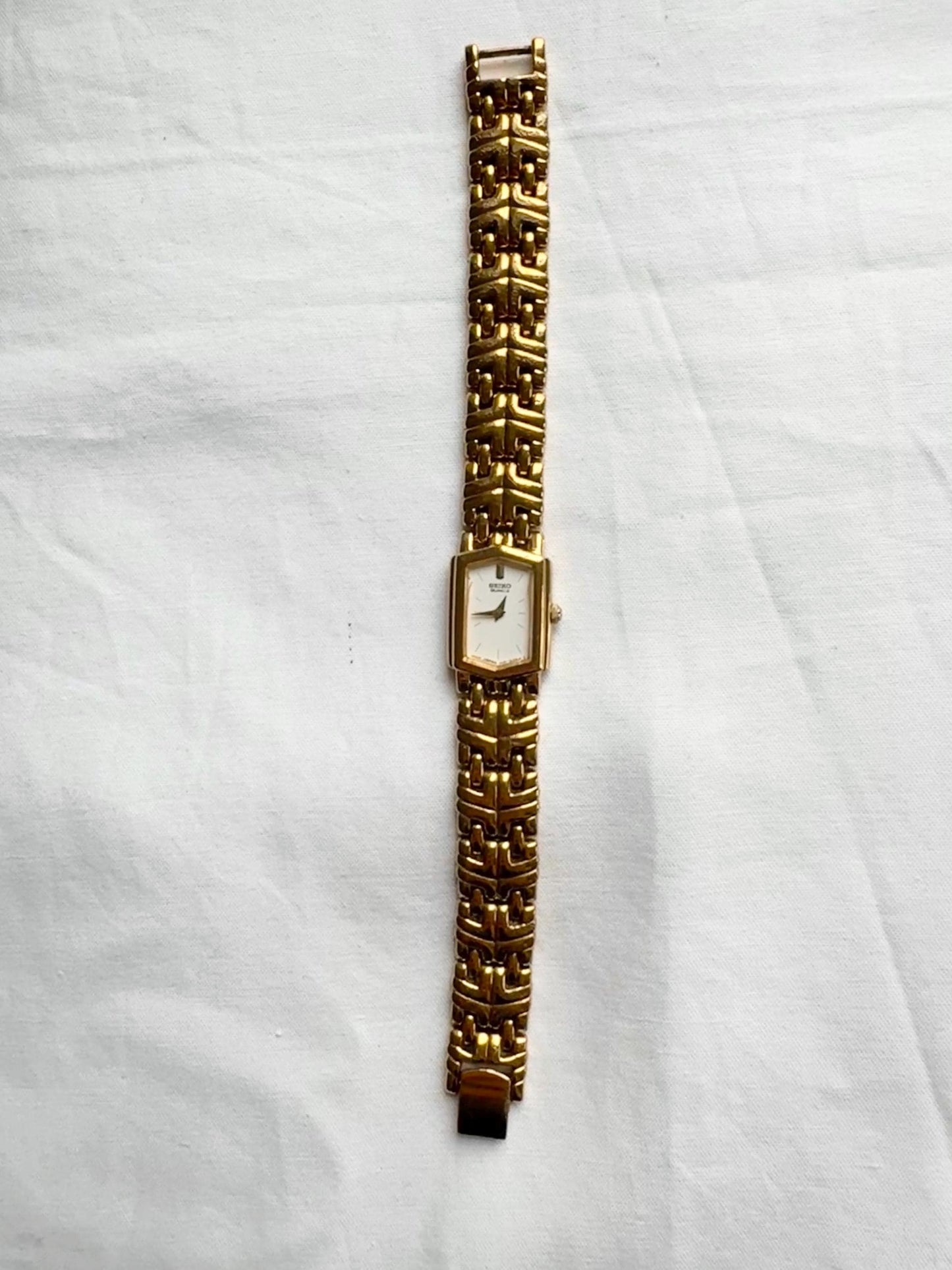 Rare Dainty Seiko Watch; Rectangular Seiko Watch