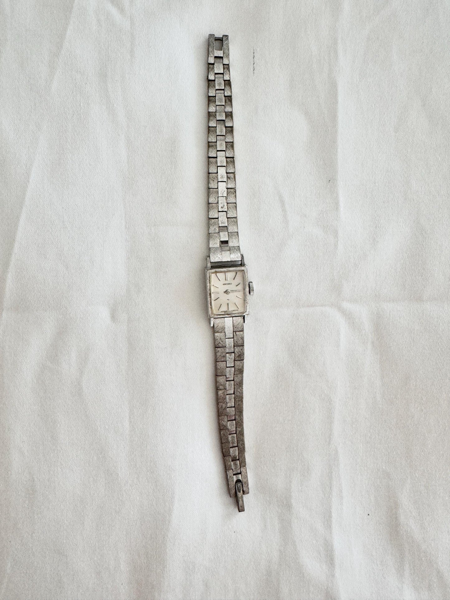 70s Vintage Seiko Watch; Silver Hand Wind Watch