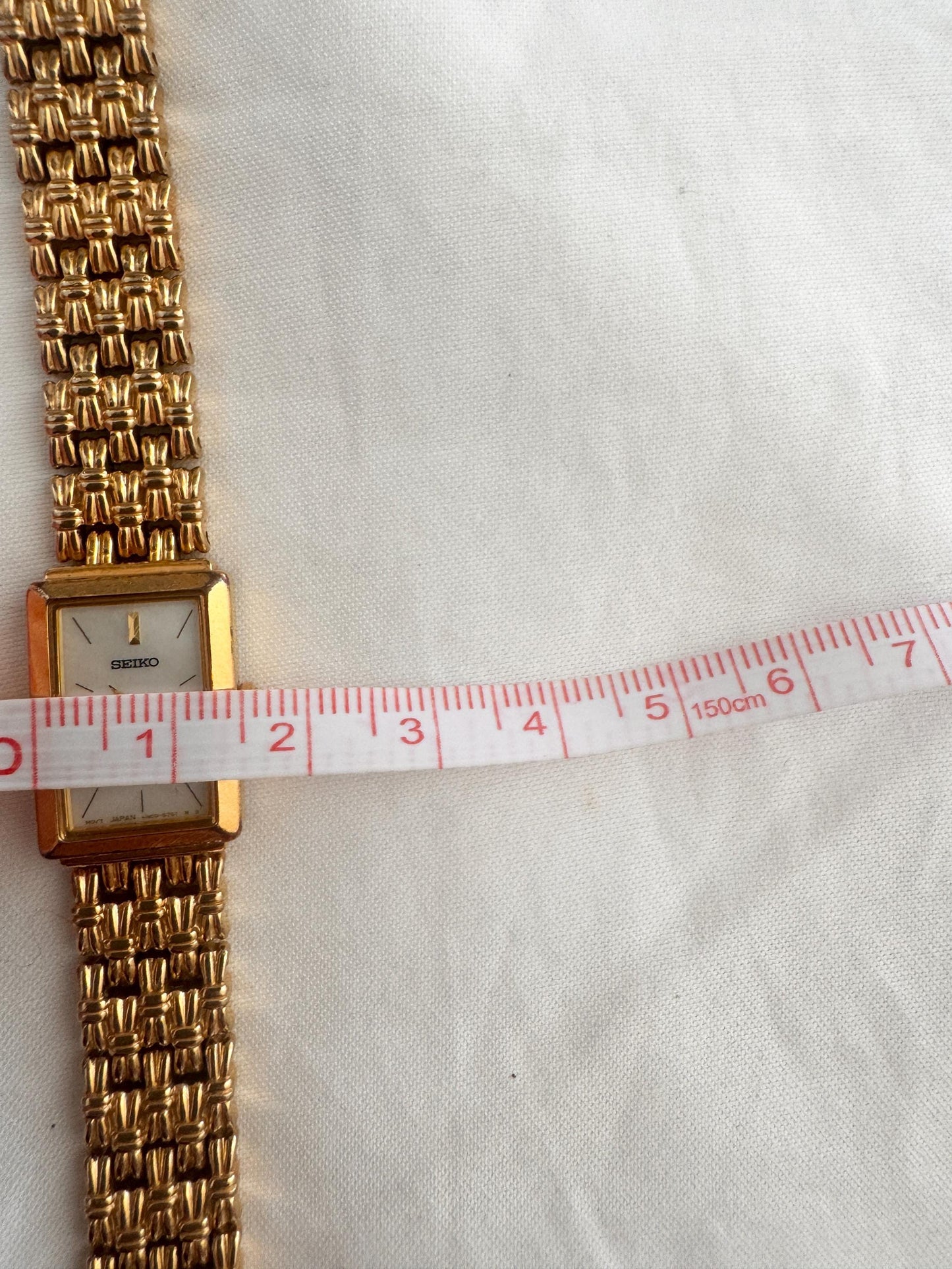 Vintage Seiko Rectangular Watch - Dainty Gold Wristwatch
