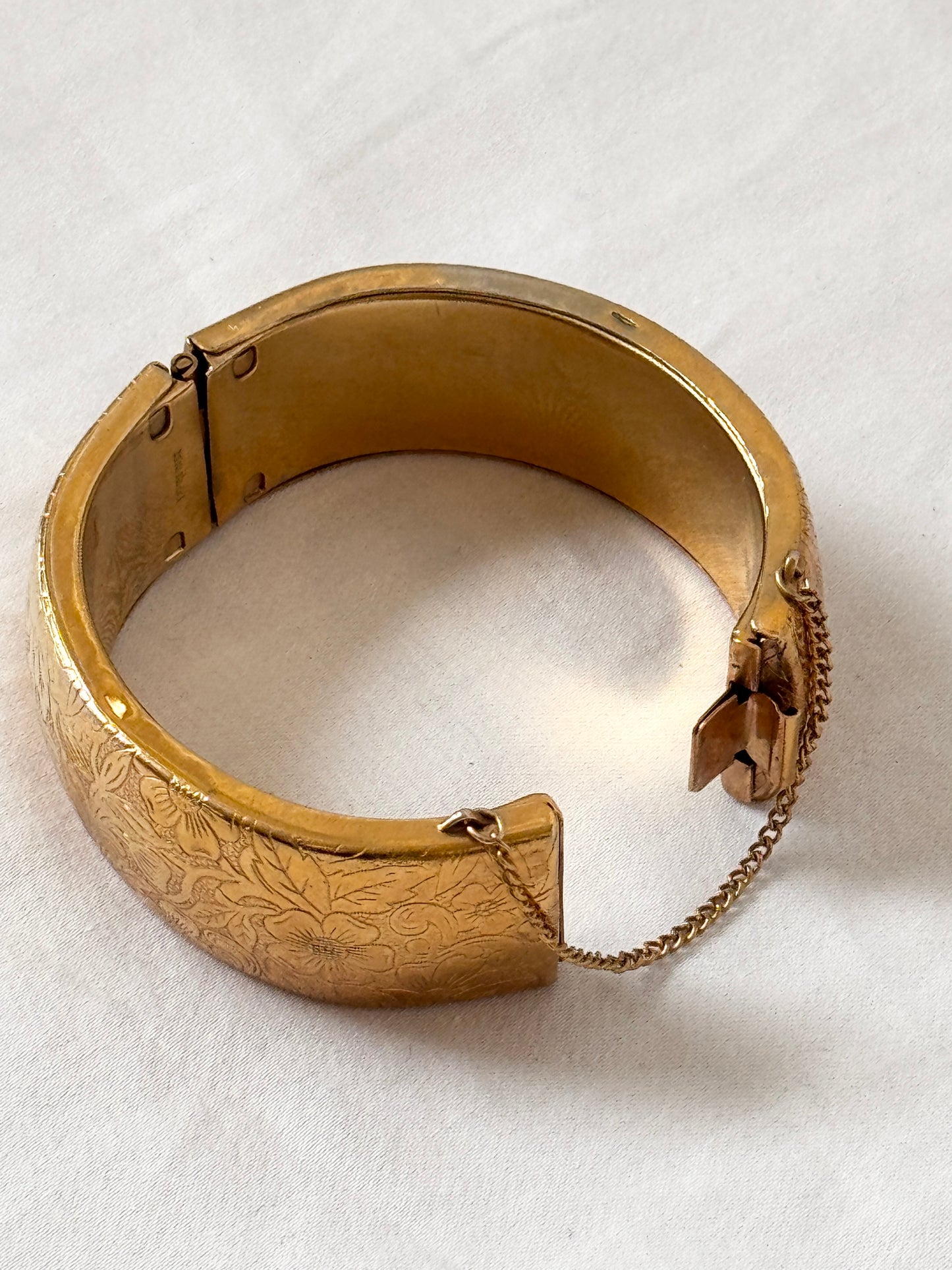 Vintage Floral Bangle
