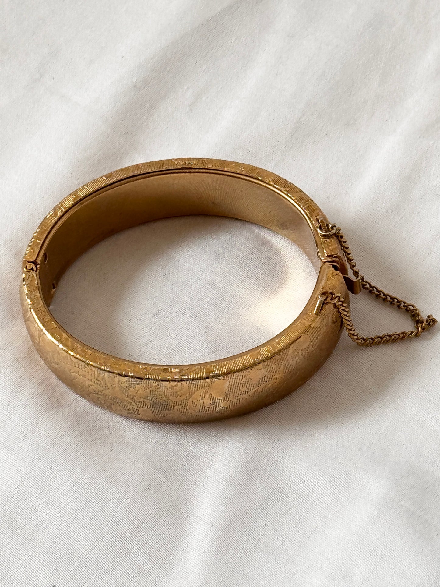 Vintage Floral Bangle