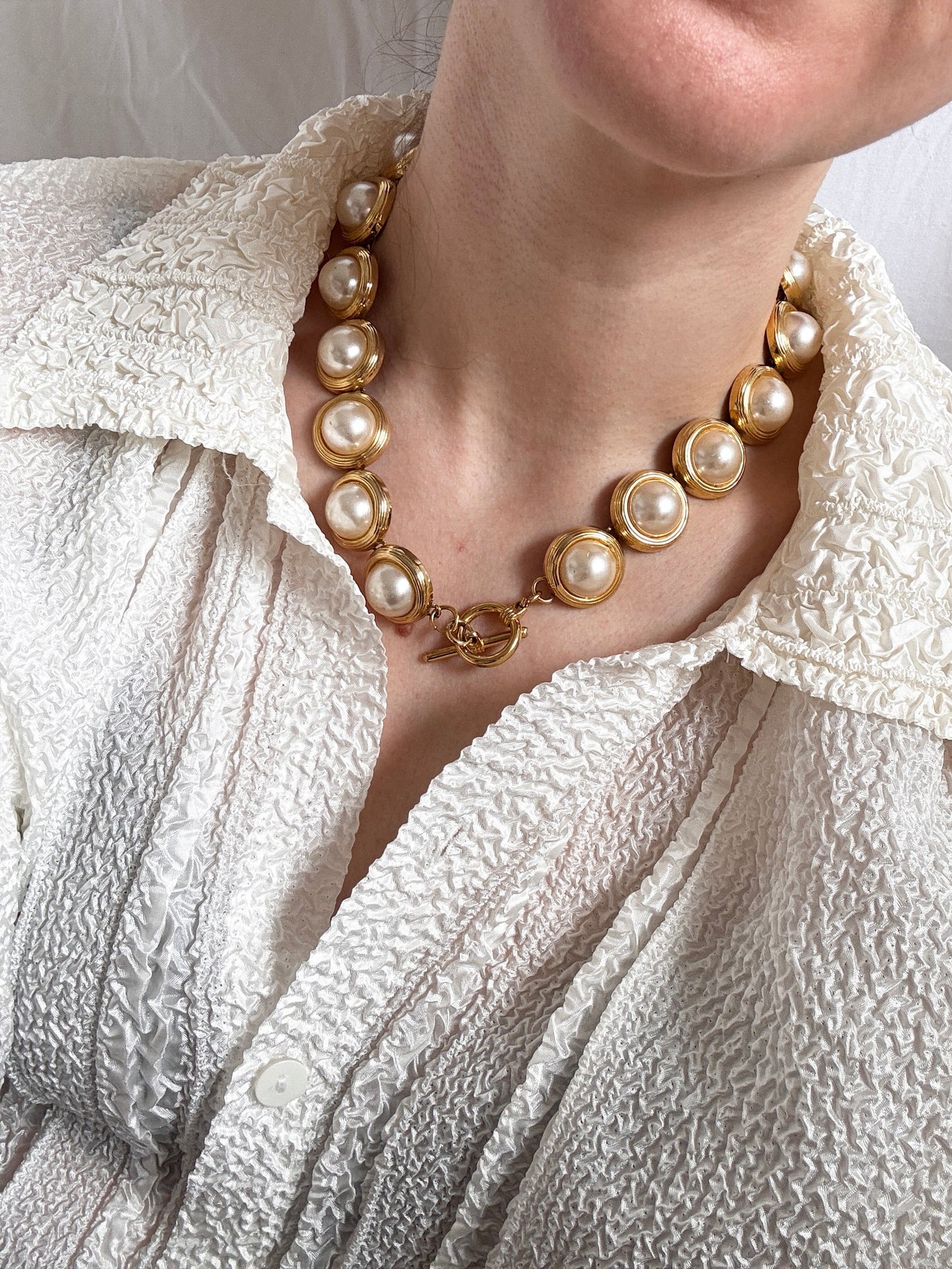 Vintage Chunky Necklace; Pearl Look Necklace