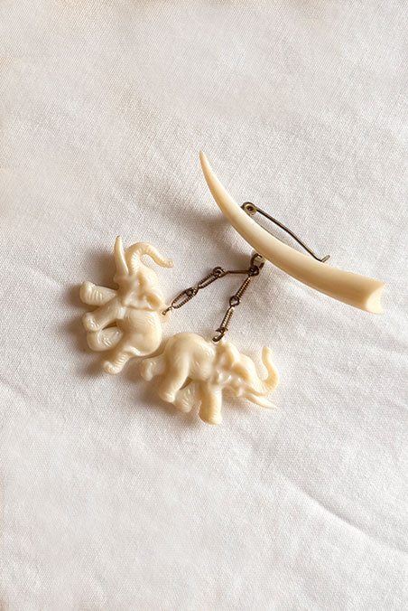 Vintage Plastic Jewellery; Bakelite, Celluloide 30s 40s Jewellery