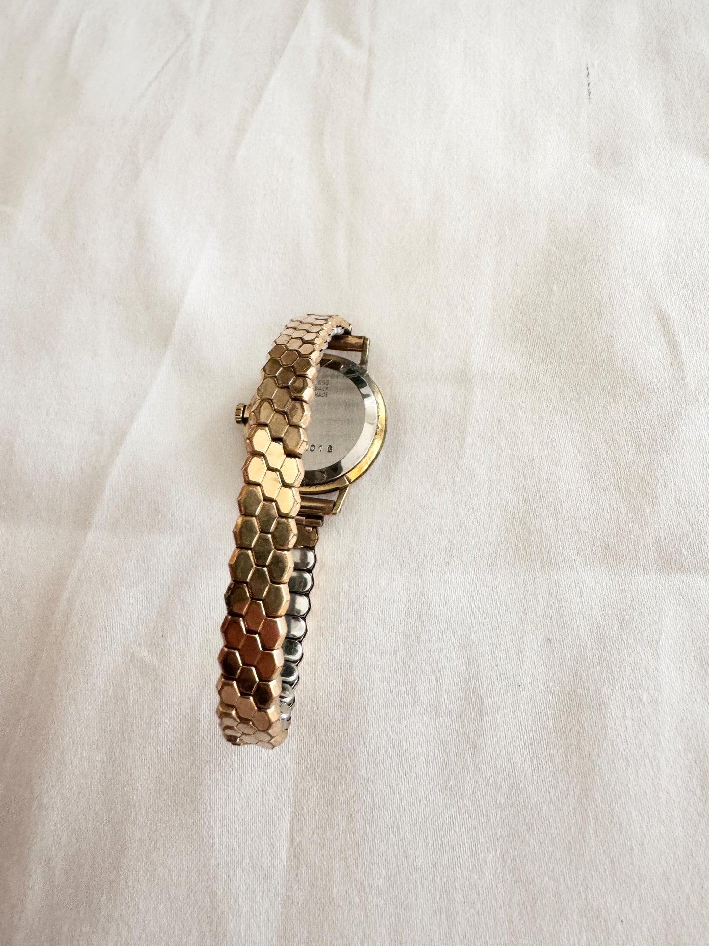Vintage Hand Wind Watch; Mechanical Elasticated Watch