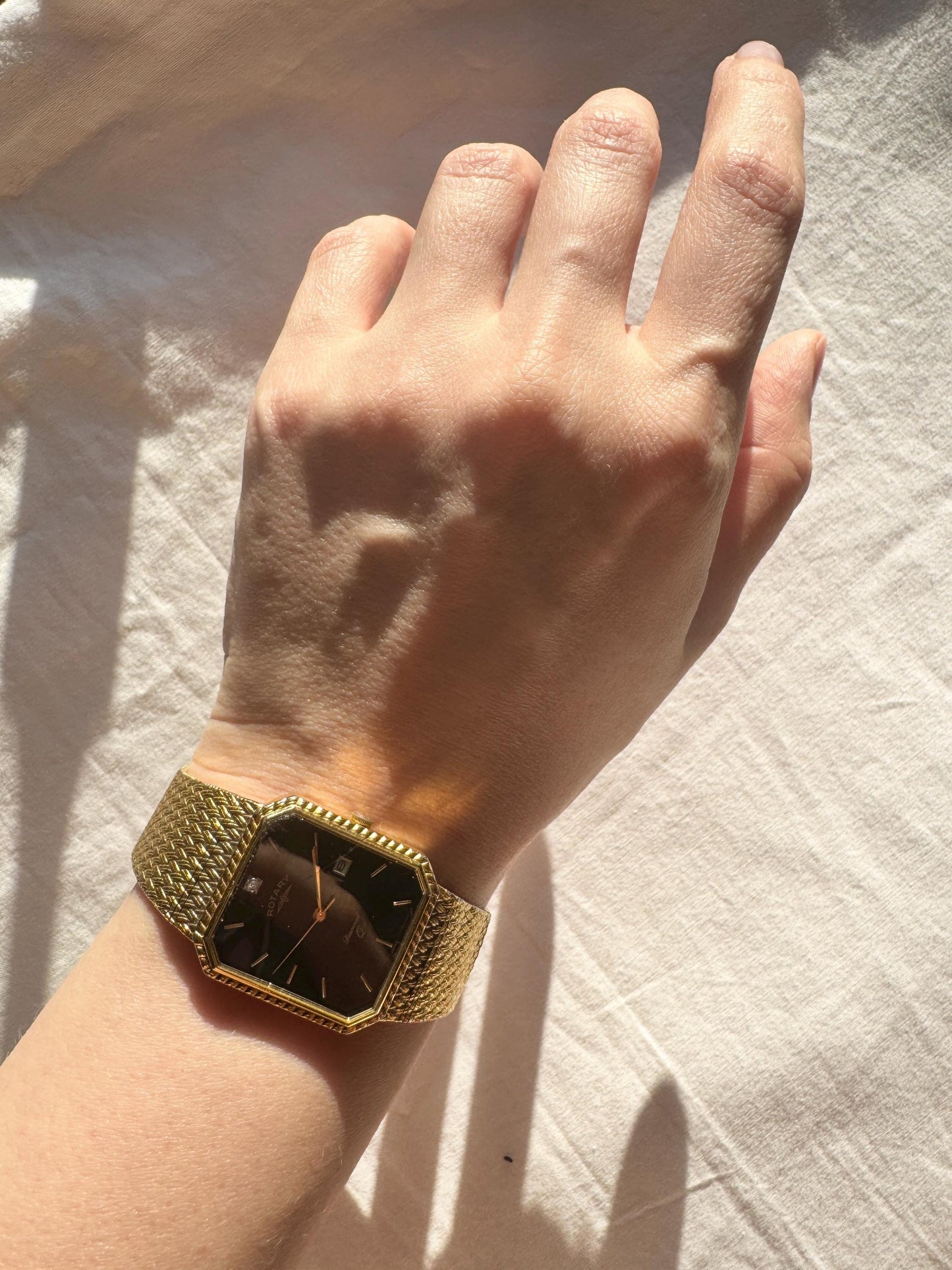 Vintage Unisex Mens Watch; Chunky Vintage Watch