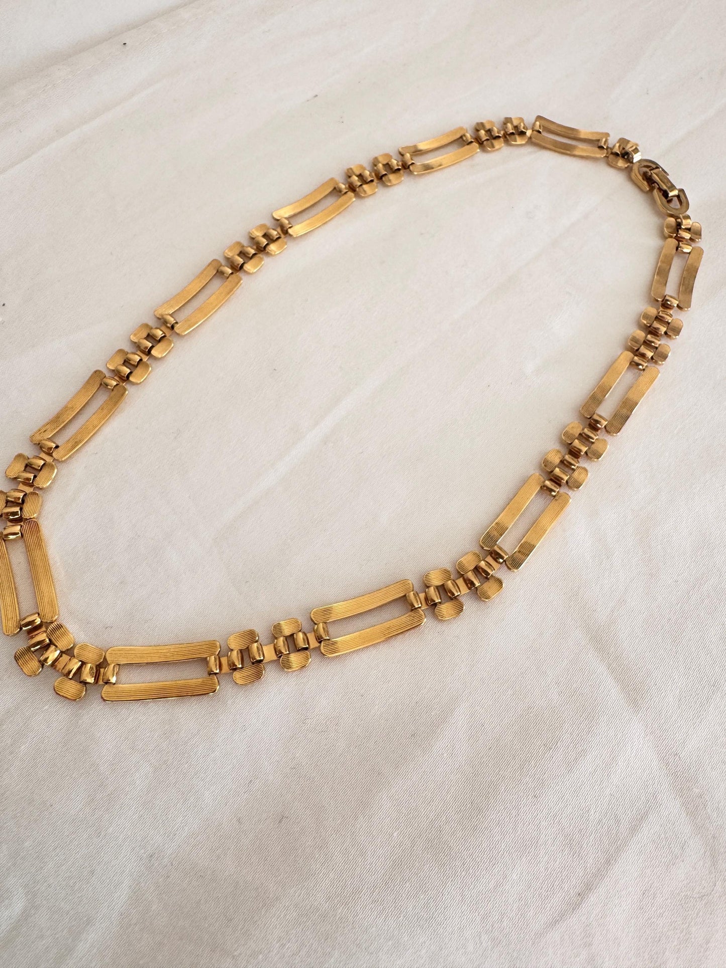 Vintage Braided Necklace; 80s Costume Jewellery Necklace