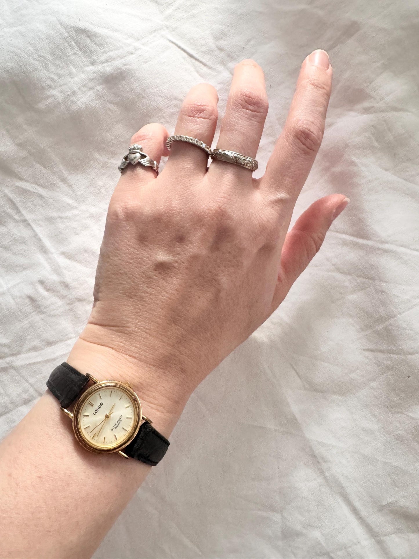 Vintage Leather Watch; Water Resis Timeless Watch