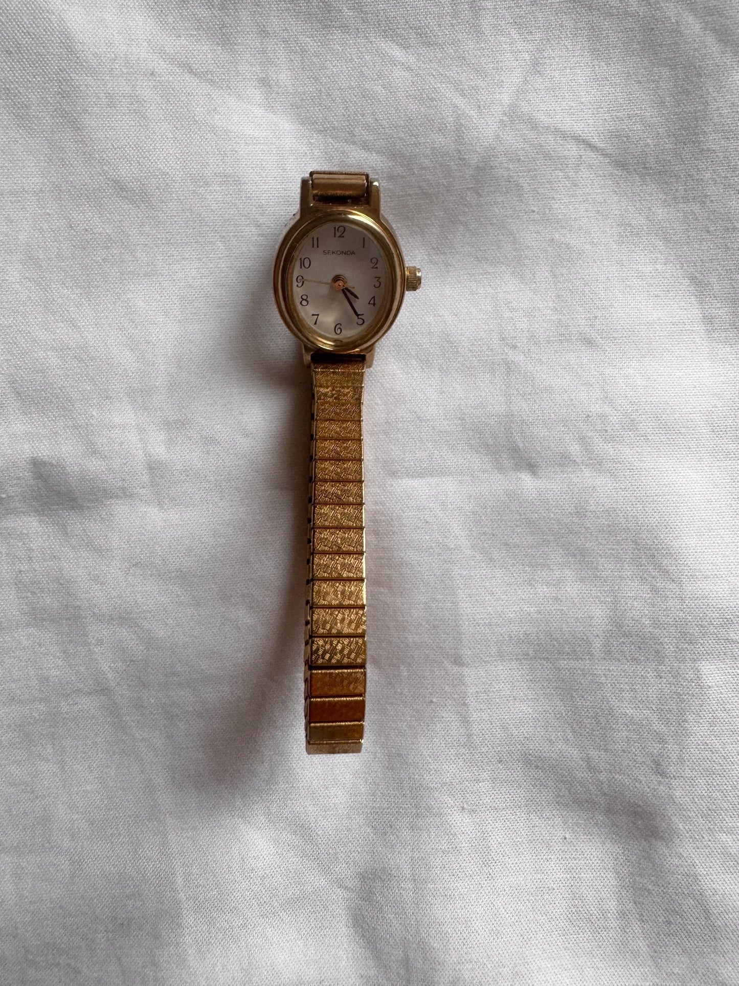 Vintage Elasticated Watch; Gold Tone Watch