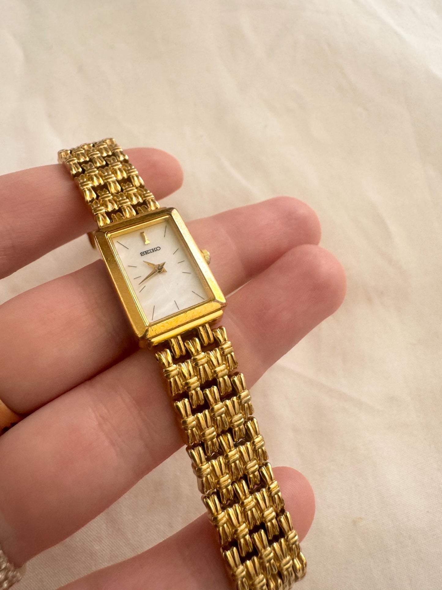 Vintage Seiko Rectangular Watch - Dainty Gold Wristwatch