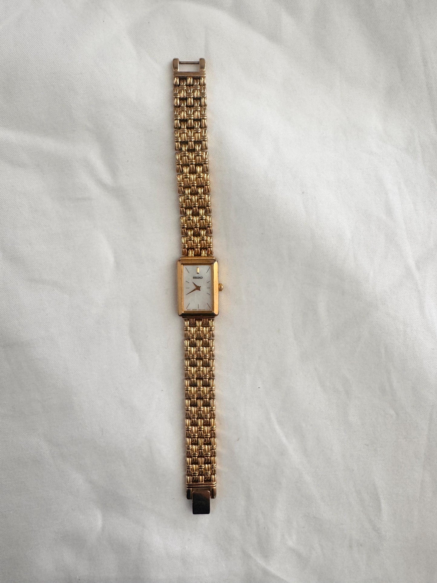 Vintage Seiko Rectangular Watch - Dainty Gold Wristwatch