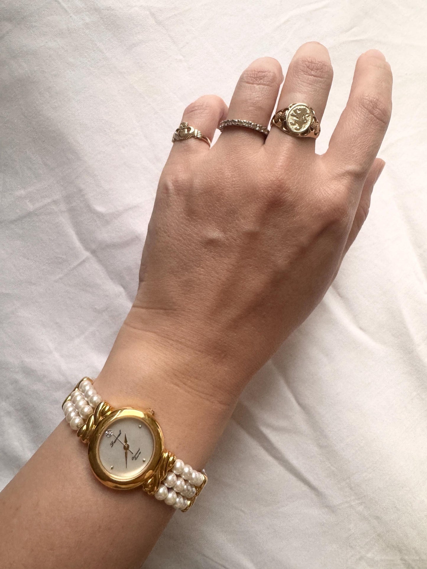 Pearl Bracelet Watch; Vintage Dainty Watch