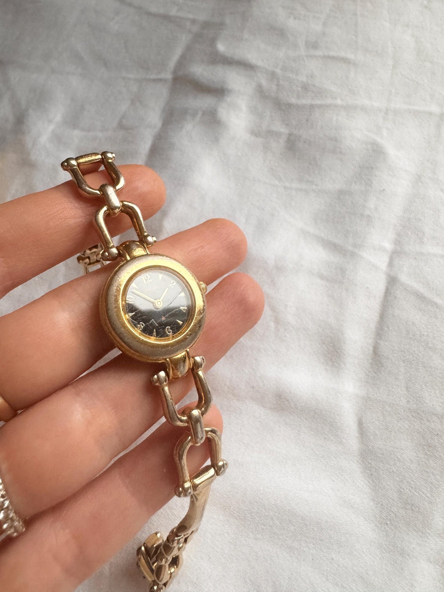 Dainty Bracelet Watch; Vintage Delicate Watch