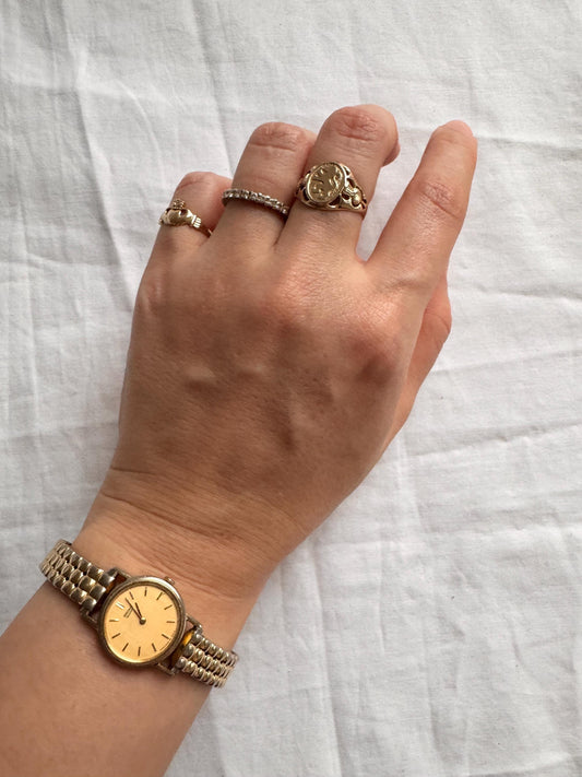 90s Seiko Oval Watch; Vintage Elasticated Watch