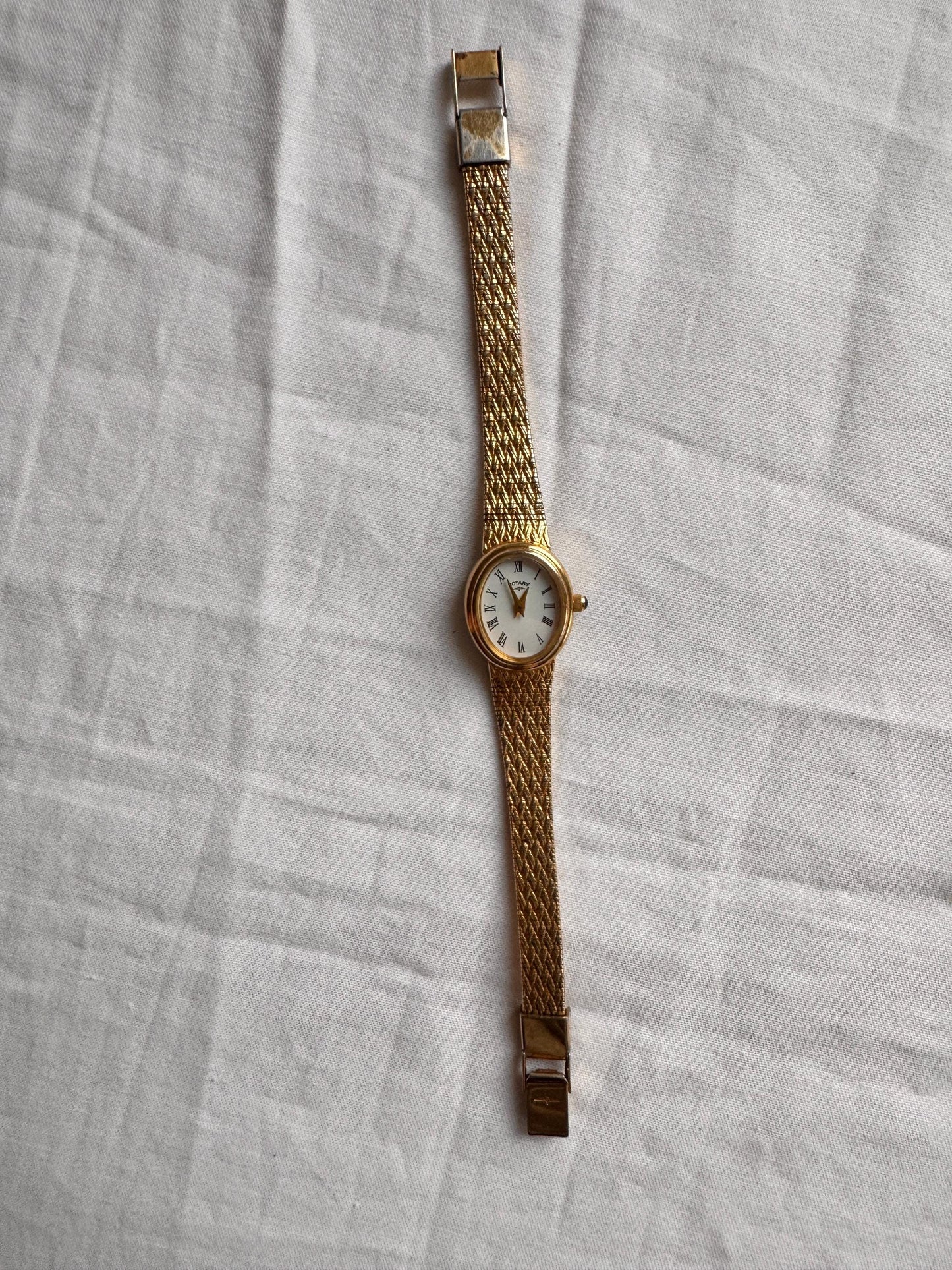 Vintage Roman Numeral Watch; 90s Braided Watch