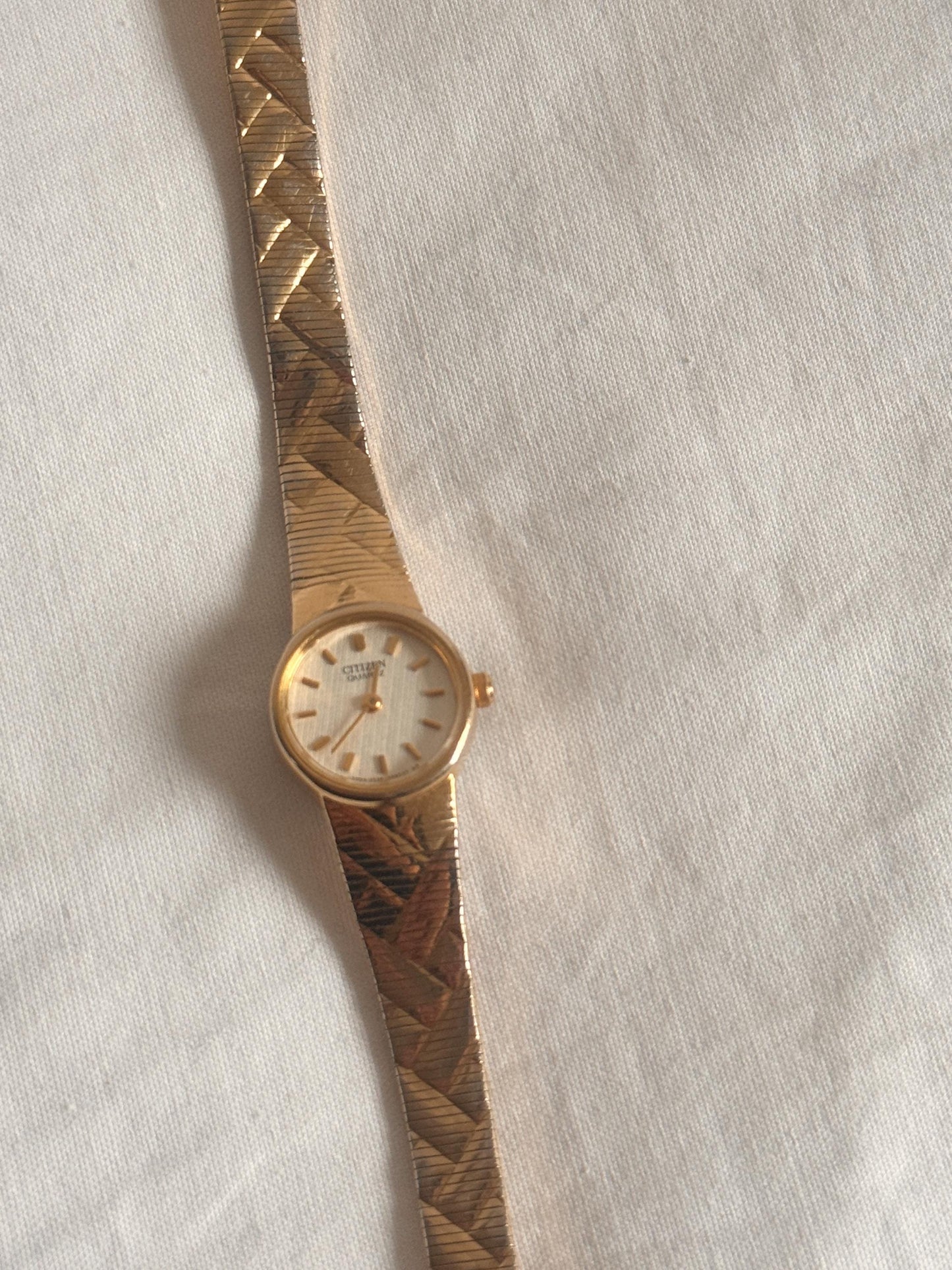 Vintage Bracelet Watch; 90s Elegant Ladies Watch