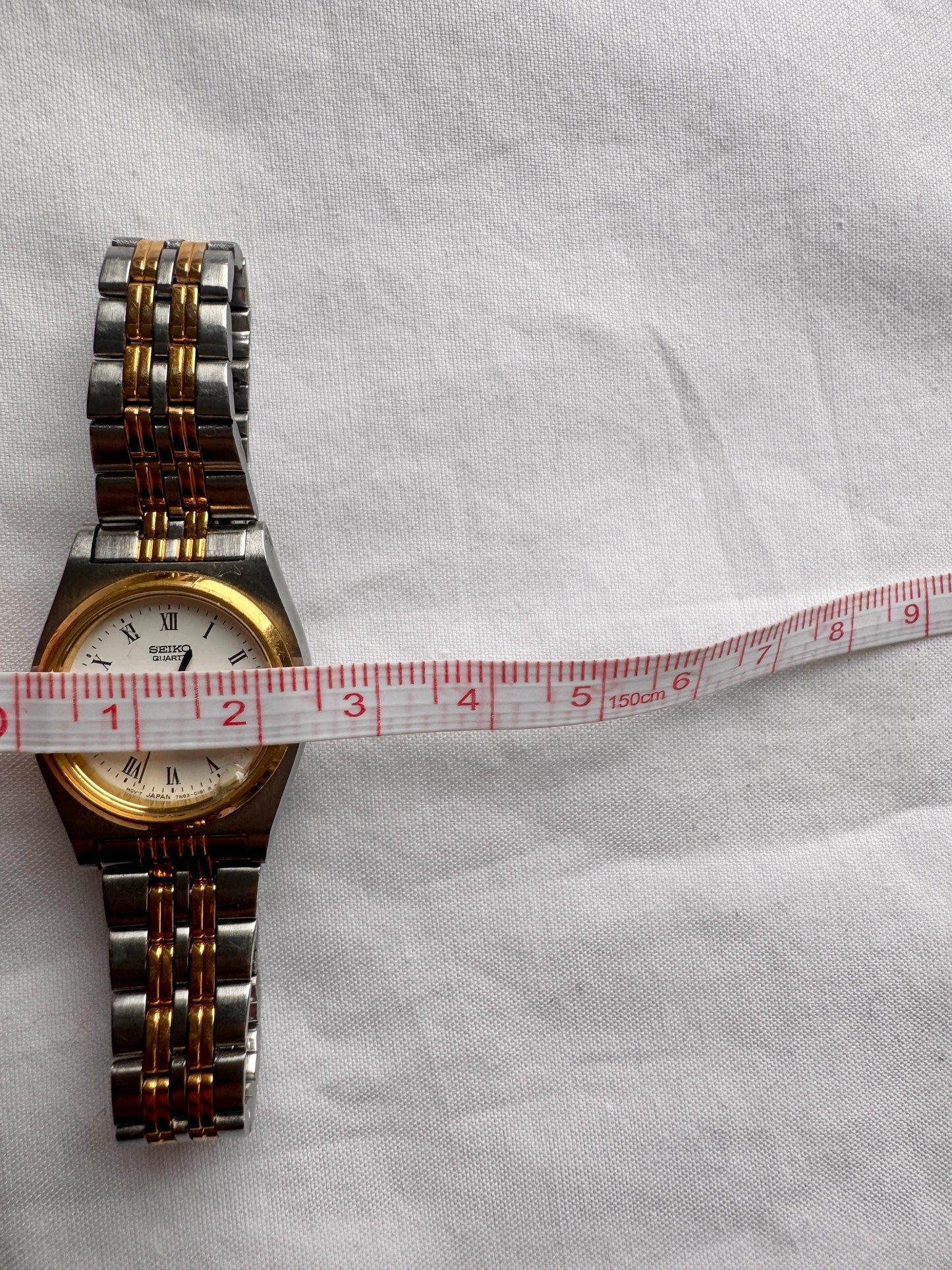 Seiko Unisex Watch; Vintage Gold Silver Tone Watch