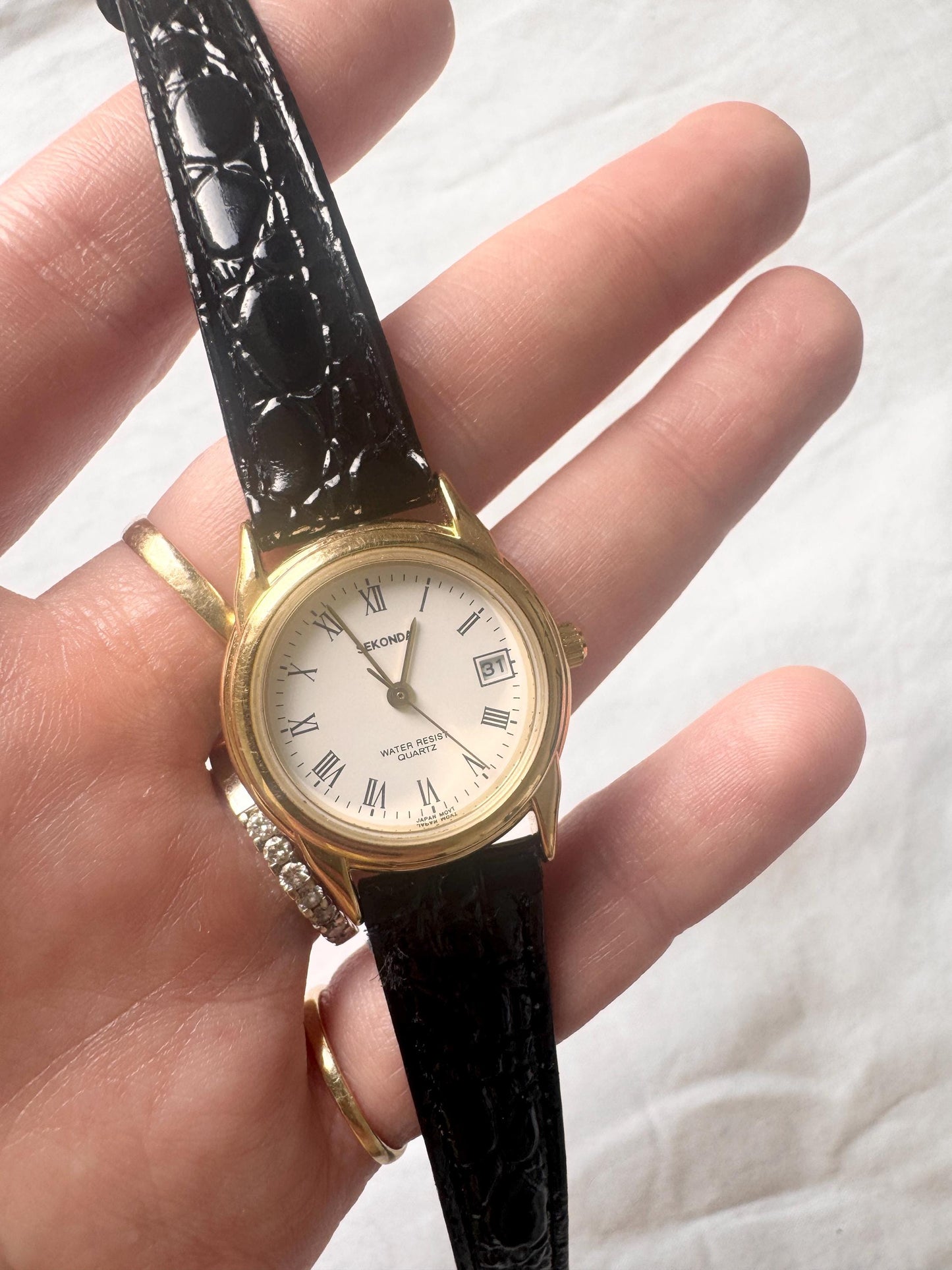 Vintage Leather Oval Watch; Roman Number Watch