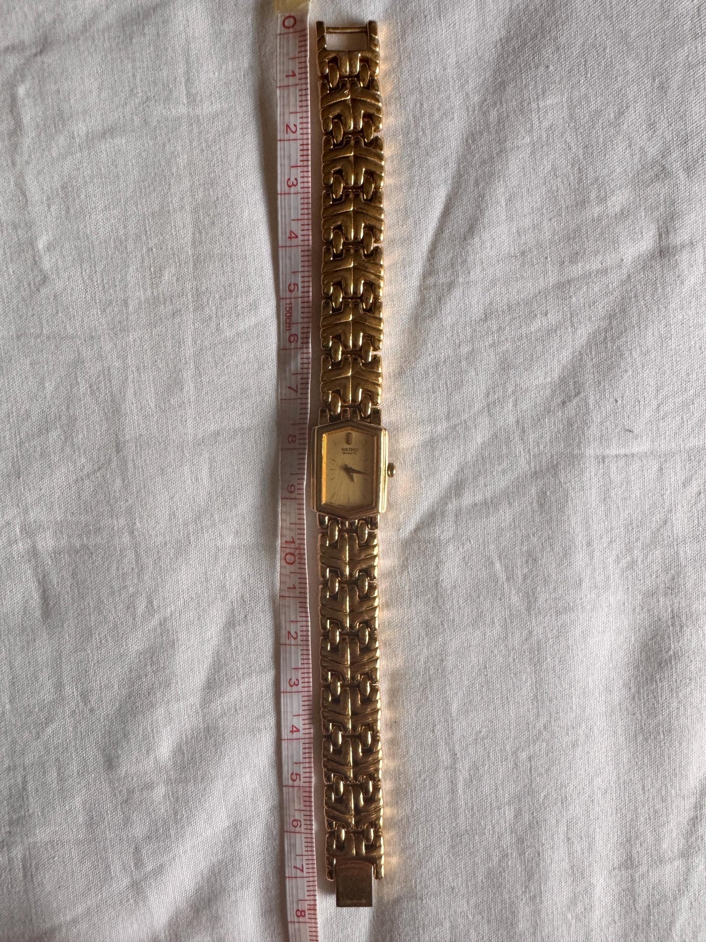 Vintage Seiko Rectangular Watch; Dainty Wristwatch
