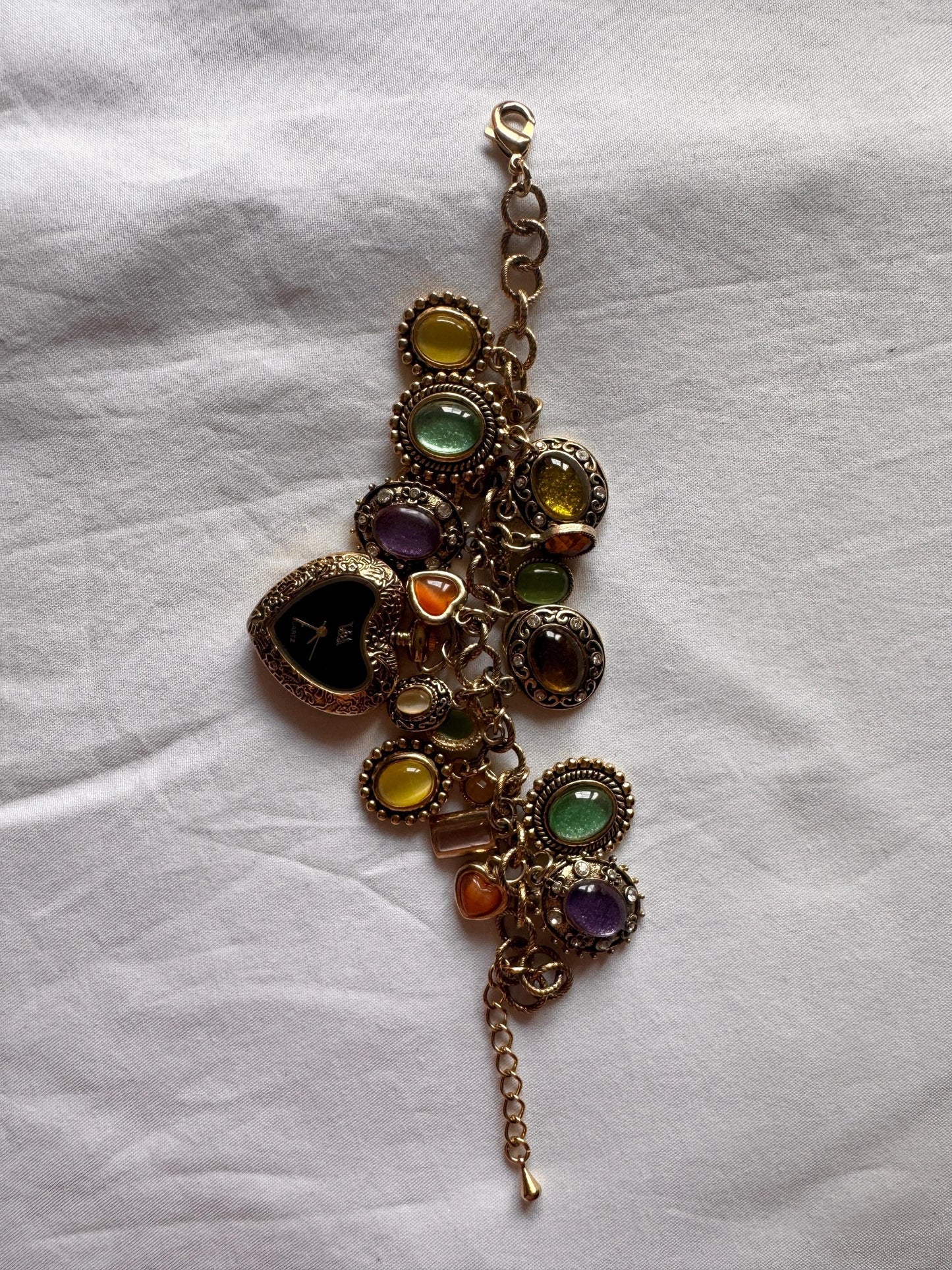 Charm Heart Bracelet Watch; Victoria Albert Chain Watch