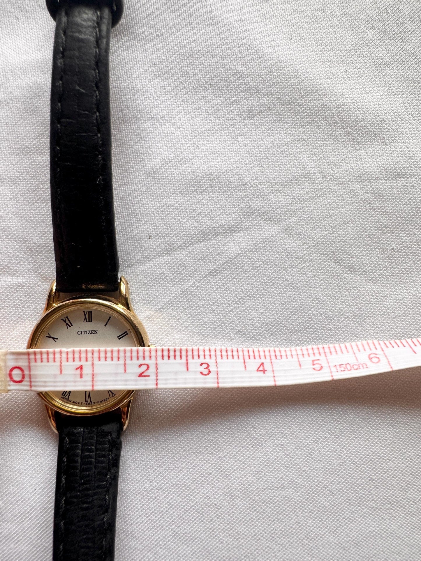 Vintage Classy Leather Watch; Day Watch